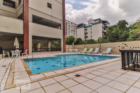 Apartamento à venda com 216m², 3 quartos e 3 vagas