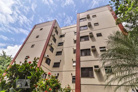 Apartamento à venda com 216m², 3 quartos e 3 vagas