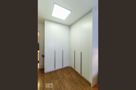 Apartamento à venda com 216m², 3 quartos e 3 vagas