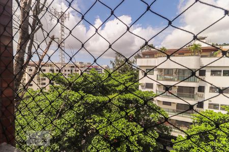 Apartamento à venda com 216m², 3 quartos e 3 vagas