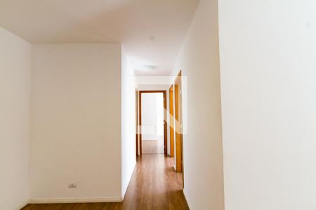 Corredor de apartamento para alugar com 3 quartos, 126m² em Cascatinha, Curitiba