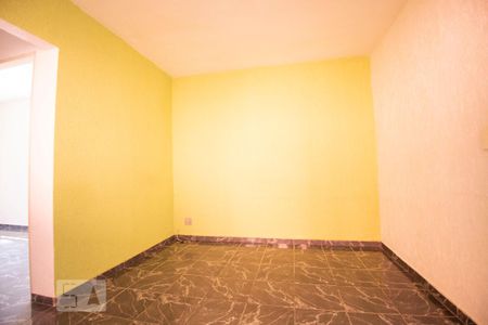 sala de casa para alugar com 2 quartos, 60m² em Vila Santana, Campinas