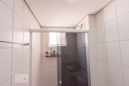 Apartamento para alugar com 70m², 3 quartos e 1 vagaBanheiro da Suíte - Box
