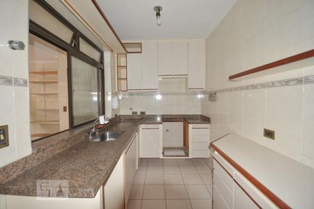 Apartamento à venda com 146m², 3 quartos e 2 vagasCozinha
