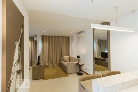 Sala de apartamento para alugar com 1 quarto, 35m² em Jacarepaguá, Rio de Janeiro