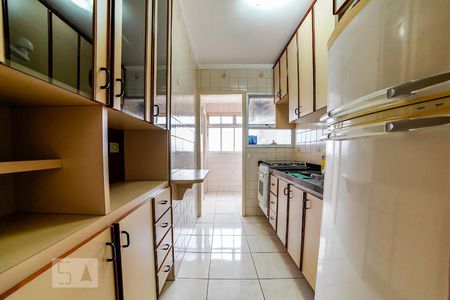 Apartamento para alugar com 72m², 2 quartos e 1 vagaCozinha