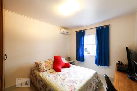 Casa de condomínio para alugar com 454m², 4 quartos e 4 vagasSuíte 2