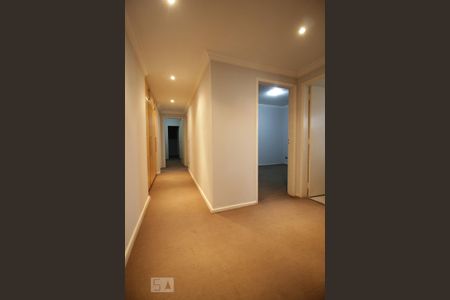 Apartamento à venda com 435m², 4 quartos e 3 vagasCorredor