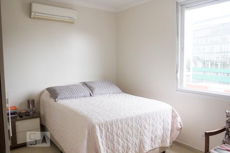 Quarto 1 de apartamento à venda com 2 quartos, 70m² em Partenon, Porto Alegre