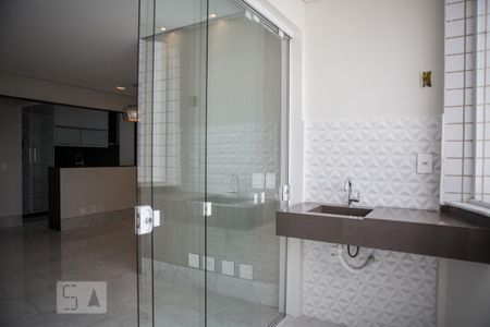Apartamento para alugar com 101m², 3 quartos e 2 vagasVaranda da sala 