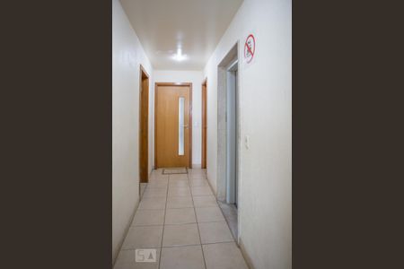 Apartamento para alugar com 101m², 3 quartos e 2 vagasCorredor do prédio