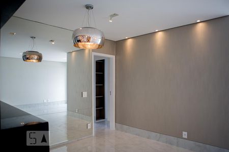 Sala de apartamento para alugar com 3 quartos, 101m² em Belvedere, Belo Horizonte