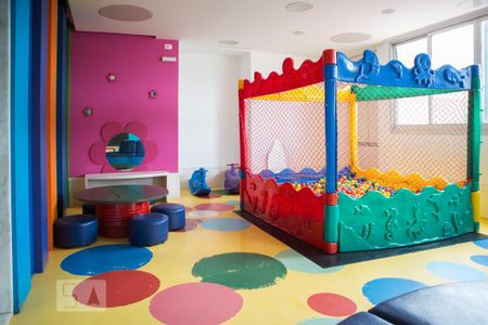 Apartamento para alugar com 101m², 3 quartos e 2 vagasSala Kids