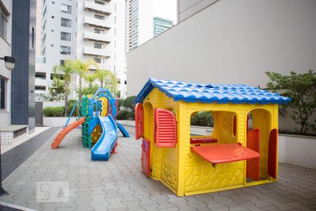 Apartamento para alugar com 101m², 3 quartos e 2 vagasPlayground