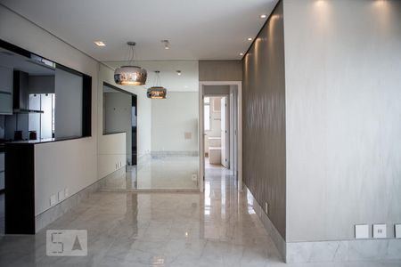 Sala de apartamento para alugar com 3 quartos, 101m² em Belvedere, Belo Horizonte