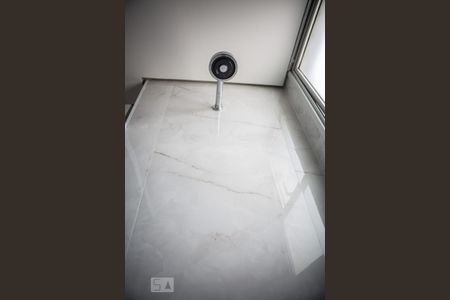 Apartamento para alugar com 101m², 3 quartos e 2 vagasBanheiro da suíte