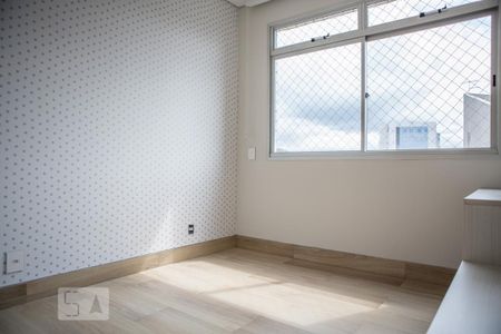 Apartamento para alugar com 101m², 3 quartos e 2 vagasQuarto 2 