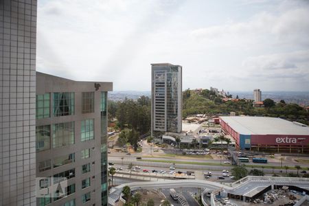 Varanda da sala - vista de apartamento para alugar com 3 quartos, 101m² em Belvedere, Belo Horizonte
