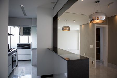 Sala de apartamento para alugar com 3 quartos, 101m² em Belvedere, Belo Horizonte
