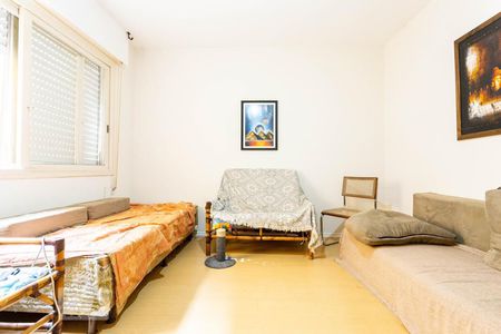 Sala de apartamento para alugar com 2 quartos, 69m² em São João, Porto Alegre
