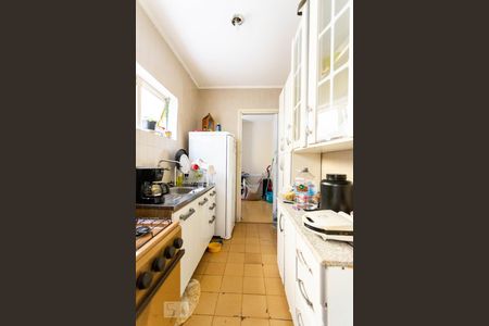 Cozinha de apartamento para alugar com 2 quartos, 69m² em São João, Porto Alegre