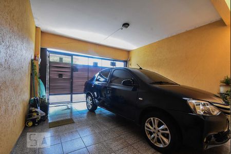 Garagem de casa à venda com 3 quartos, 125m² em Vila Arriete, São Paulo