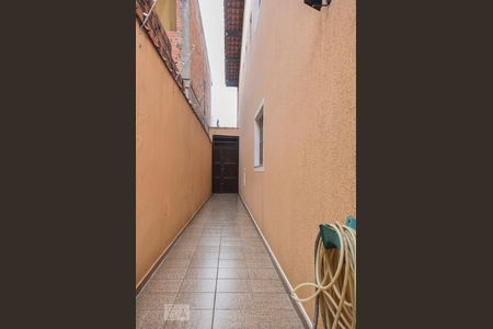 Casa à venda com 125m², 3 quartos e 2 vagas Casa à venda com 125m², 3 quartos e 2 vagasCorredor