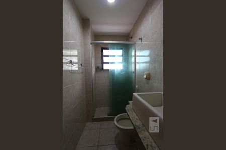 banheiro  de apartamento para alugar com 1 quarto, 54m² em Freguesia (jacarepaguá), Rio de Janeiro