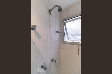 Apartamento à venda com 62m², 2 quartos e 2 vagasBanheiro da suíte