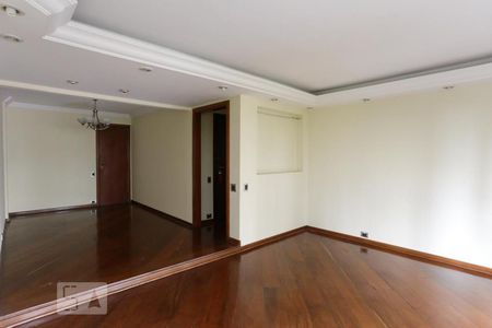 Apartamento para alugar com 174m², 3 quartos e sem vagaSala