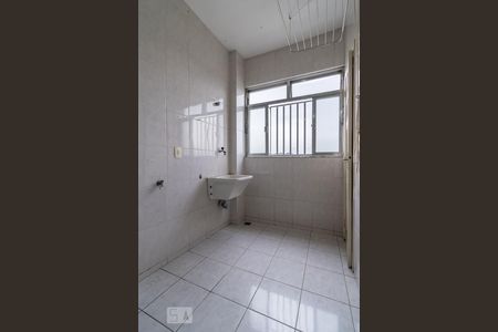 Apartamento à venda com 70m², 2 quartos e 1 vaga Apartamento à venda com 70m², 2 quartos e 1 vagaÁrea de serviço