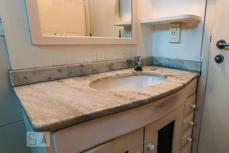 Apartamento à venda com 70m², 2 quartos e 1 vaga Apartamento à venda com 70m², 2 quartos e 1 vagaBanheiro - Detalhe da pia