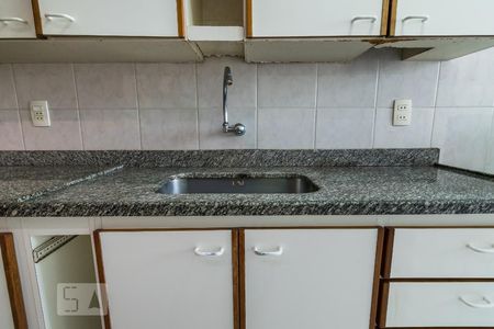 Apartamento à venda com 70m², 2 quartos e 1 vaga Apartamento à venda com 70m², 2 quartos e 1 vagaCozinha - Detalhe da pia
