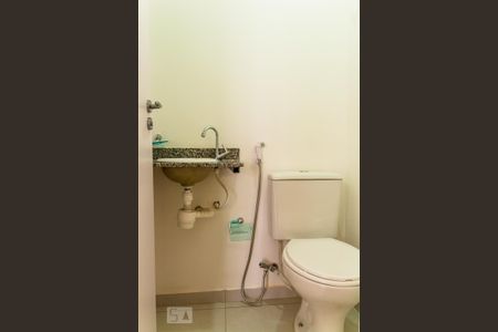 Lavabo de apartamento para alugar com 3 quartos, 105m² em Vila Santa Catarina, São Paulo