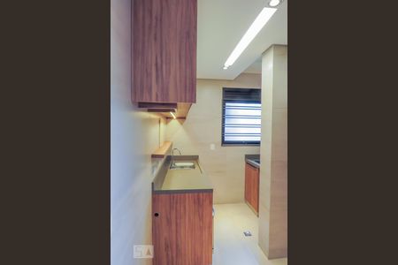 Cozinha de apartamento à venda com 2 quartos, 75m² em Indianópolis, São Paulo