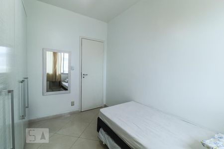 Apartamento para alugar com 66m², 2 quartos e 1 vaga