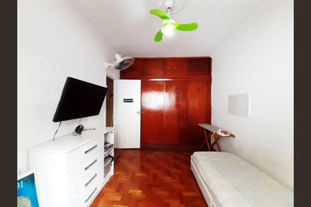 Casa de condomínio à venda com 150m², 4 quartos e 3 vagas Casa de condomínio à venda com 150m², 4 quartos e 3 vagasQuarto 2