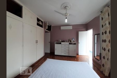 Casa de condomínio à venda com 150m², 4 quartos e 3 vagas Casa de condomínio à venda com 150m², 4 quartos e 3 vagasQuarto 3