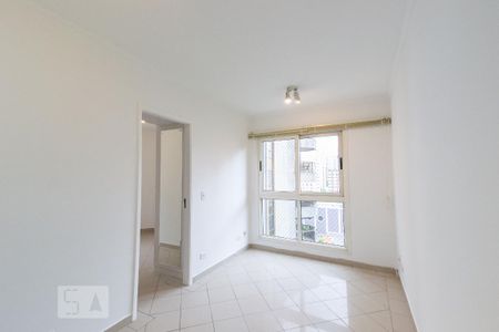 Apartamento para alugar em Moema