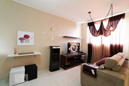 Apartamento para alugar com 63m², 3 quartos e 1 vagaSala