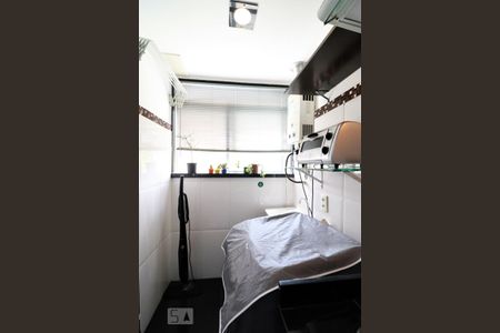 Apartamento para alugar com 63m², 3 quartos e 1 vagaÁrea de Serviço