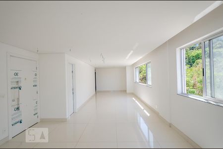 Apartamento para alugar com 160m², 4 quartos e 3 vagasSala