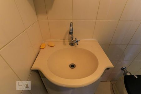 Banheiro de apartamento para alugar com 2 quartos, 55m² em Vila Dom Pedro I, São Paulo