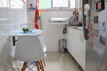 Apartamento à venda com 54m², 2 quartos e sem vagaCozinha