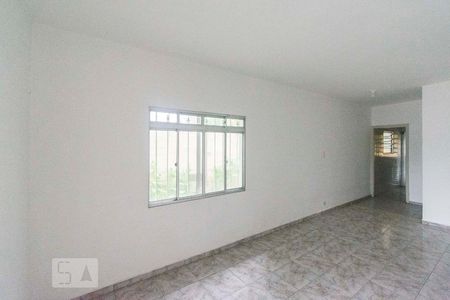 Sala de casa à venda com 4 quartos, 254m² em Jardim das Vertentes, São Paulo