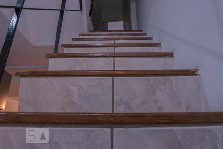 Escada de apartamento à venda com 2 quartos, 96m² em Flamengo, Rio de Janeiro