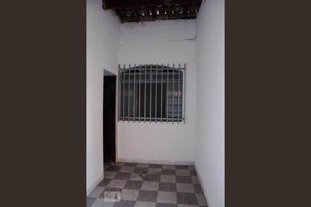 Casa para alugar com 60m², 2 quartos e sem vagaEntrada