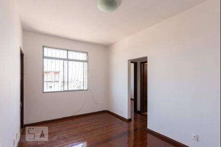 Sala de apartamento para alugar com 2 quartos, 60m² em Nova Cachoeirinha, Belo Horizonte