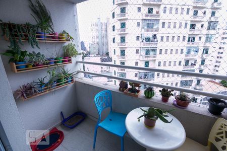 Varanda  de apartamento à venda com 1 quarto, 32m² em Campos Elíseos, São Paulo