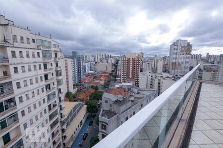 Apartamento à venda com 32m², 1 quarto e 1 vaga Apartamento à venda com 32m², 1 quarto e 1 vagaVista Terraço